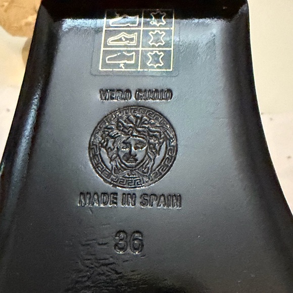 Authentic Versace Red Sandals with Gold Medusa with COA. - Picture 7 of 9